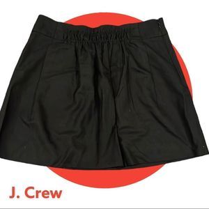 J. crew black wool skirt w/ pockets, fully lined w/ 100% acetate lining.